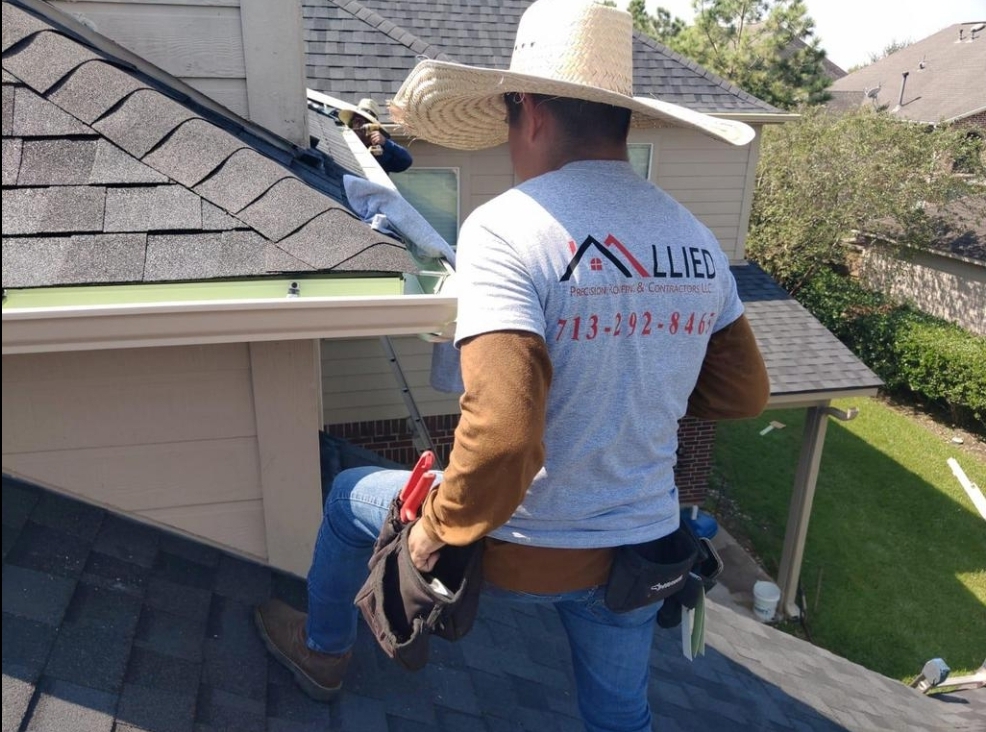 roof repair in Houston